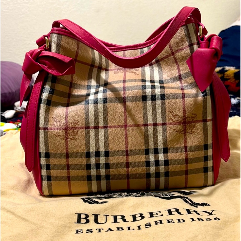 SALE!!  Authenticated Burberry PINK small Haymarket Canter tote EUC very rare - Picture 3 of 10